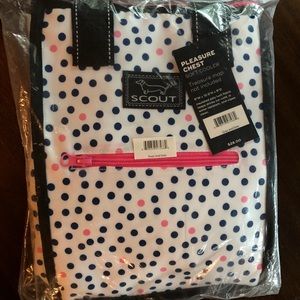 Scout Pleasure Chest Picnic Cooler